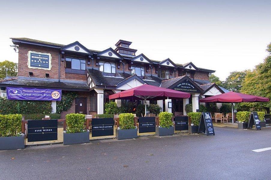 Premier Inn Manchester - Wilmslow Extérieur photo